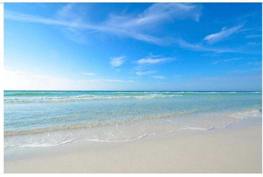 New Listing!!! 4 Min Walk To The Beach! Ferienhaus *