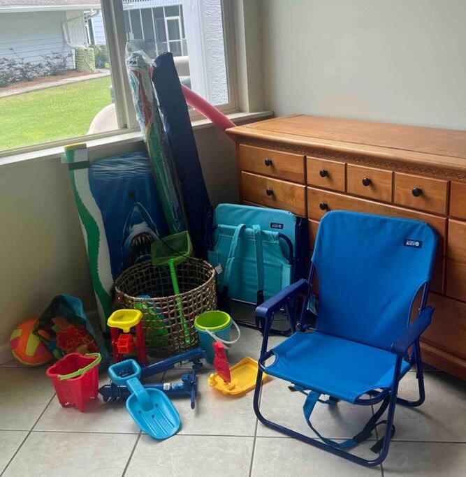 Ferienhaus New Listing!!! 4 Min Walk To The Beach! Destin